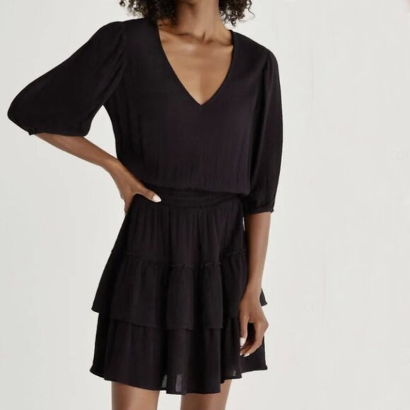 🖤 Z Supply Lightweight Stella Solid Black Mini Dress Size XS - Picture 1 of 6
